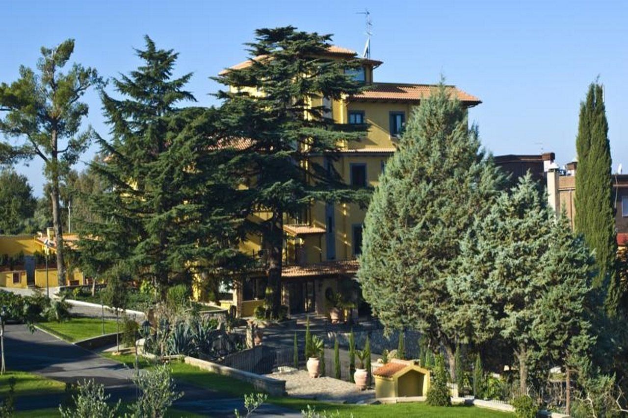 Green Hotel Poggio Regillo Frascati Ngoại thất bức ảnh